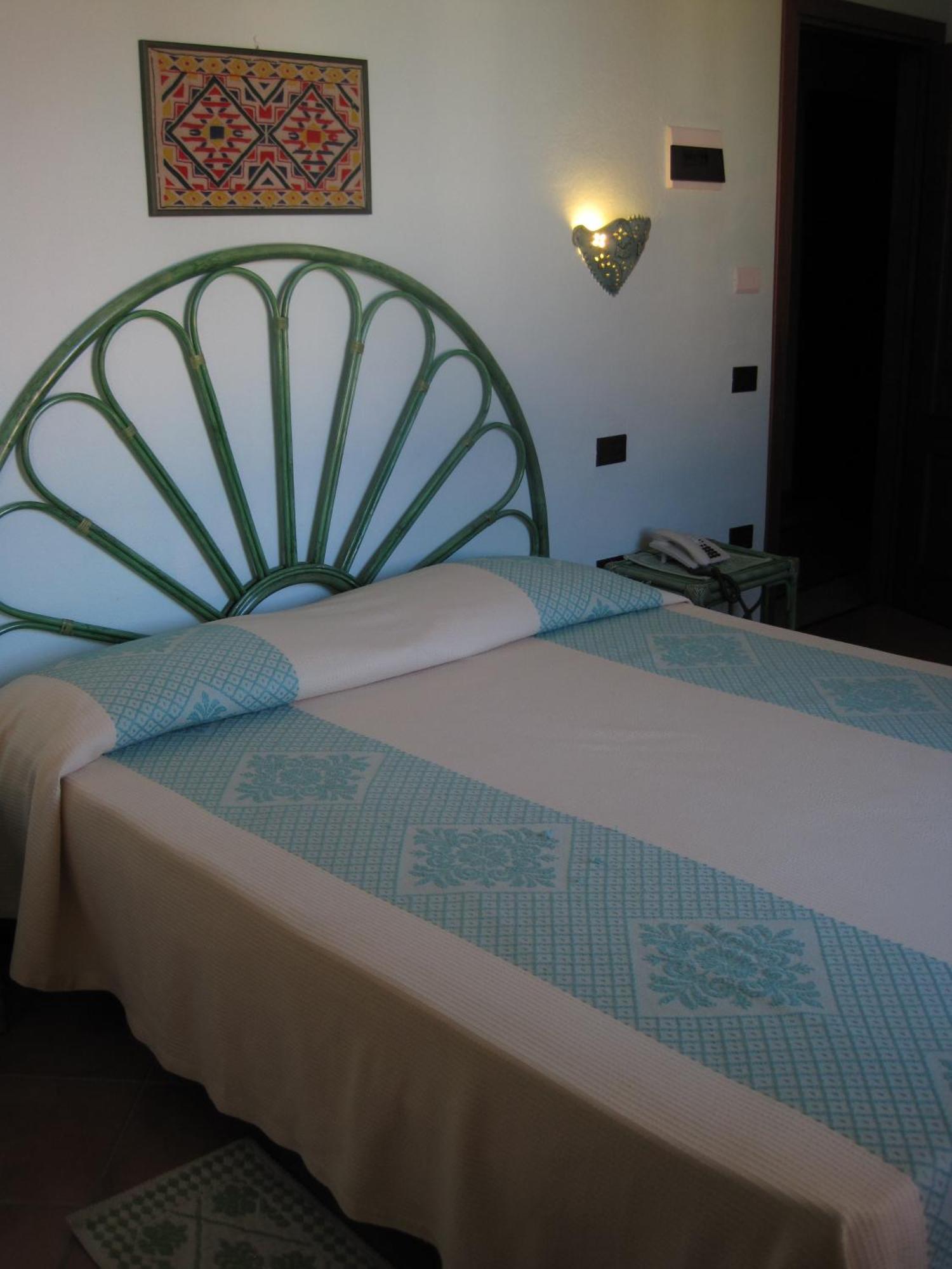 Hotel Moderno Santa Teresa Gallura Szoba fotó