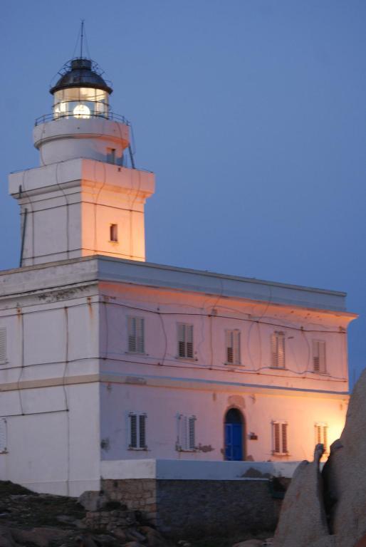 Hotel Moderno Santa Teresa Gallura Kültér fotó