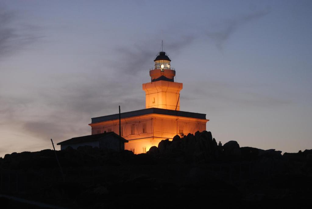 Hotel Moderno Santa Teresa Gallura Kültér fotó